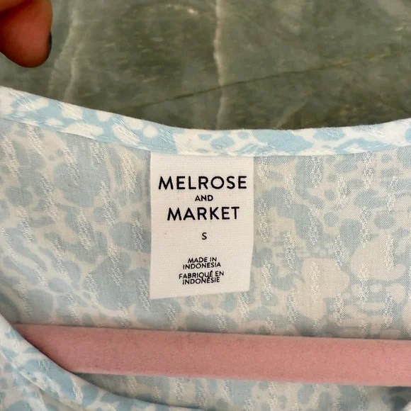 Melrose and Market Pastel Blue Floral Blouse NWT - Picture 7 of 8